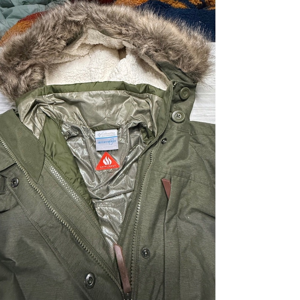 Columbia Women's 3-in-1 Interchange Winter Parka - Olive Green - XS - Picture 3 of 16